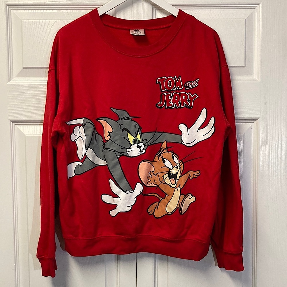 Graphic Tees: Tom & Jerry Sweatshirt